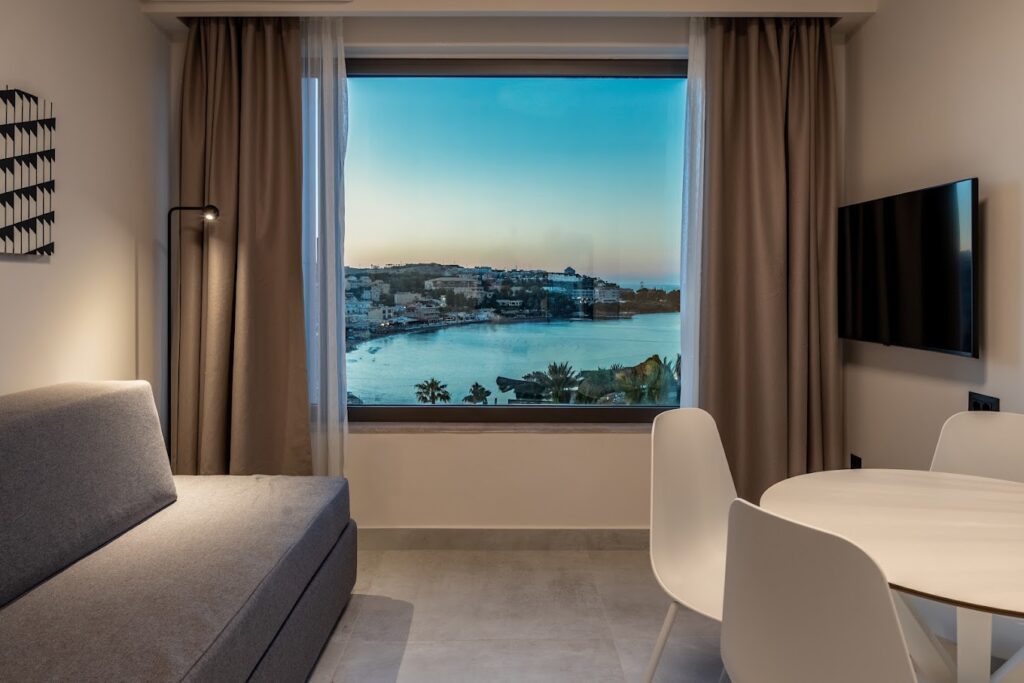 Hotel room with a sea view window